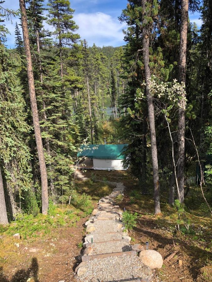 Hotel Vines&Puppies Glamping Hideaway Jade City Exterior foto
