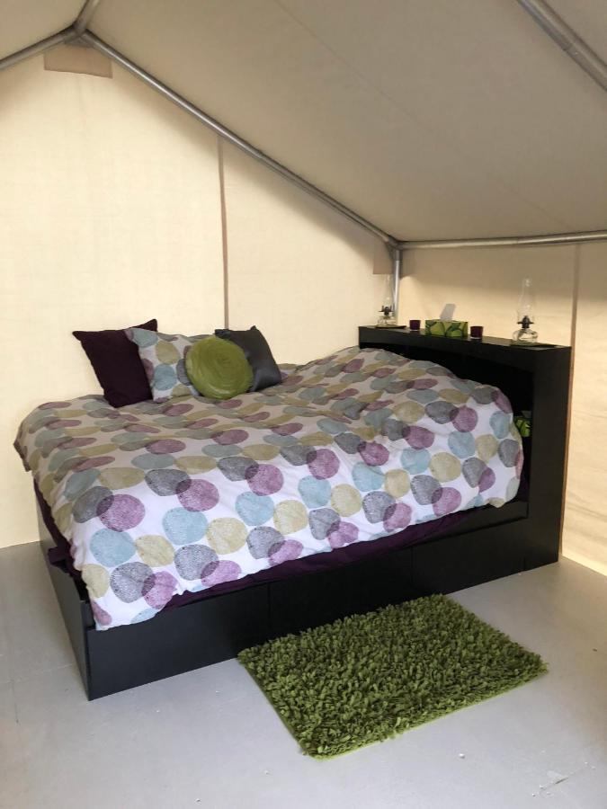 Hotel Vines&Puppies Glamping Hideaway Jade City Exterior foto